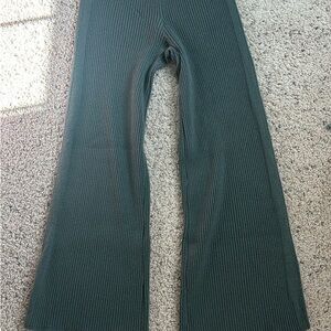 Women’s Ribbed Green Pants